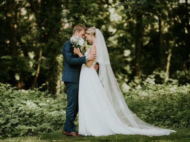 Le mariage de David et Justine à Roncq, Nord 16