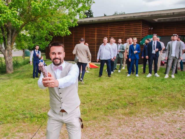 Le mariage de Charlotte et Alexandre à Taponnat-Fleurignac, Charente 19