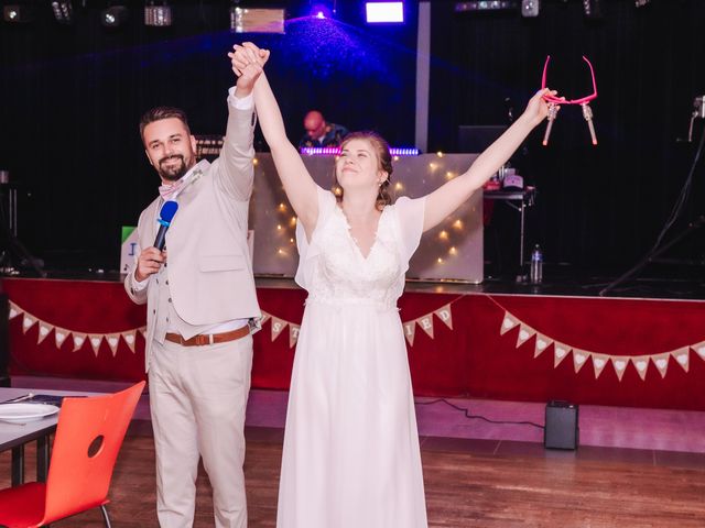 Le mariage de Charlotte et Alexandre à Taponnat-Fleurignac, Charente 41