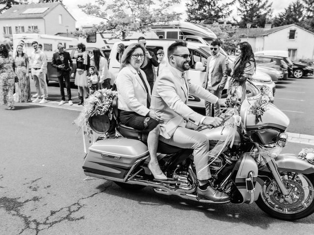 Le mariage de Charlotte et Alexandre à Taponnat-Fleurignac, Charente 59