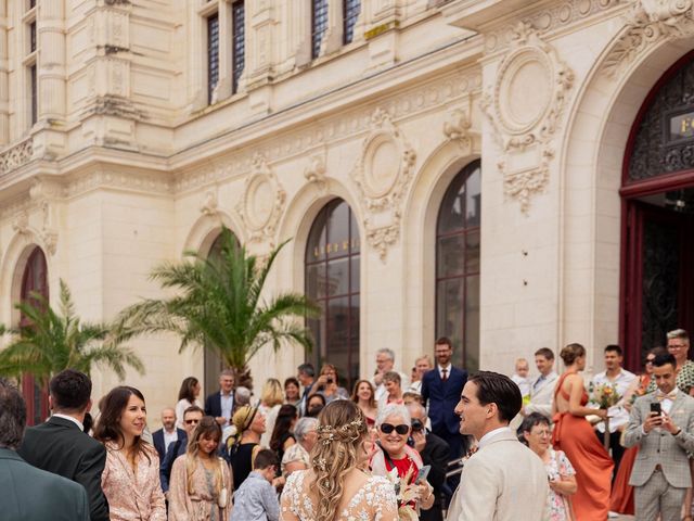 Le mariage de Tom et Lou à Béruges, Vienne 4