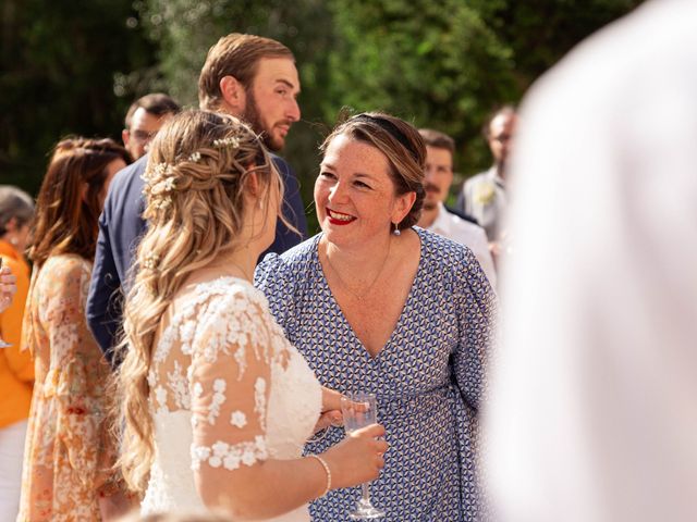 Le mariage de Tom et Lou à Béruges, Vienne 48