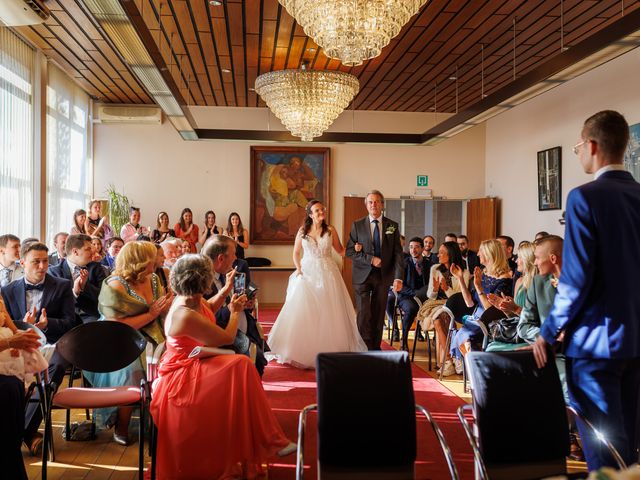 Le mariage de Valentin et Céline à La Louvière, Hainaut 15