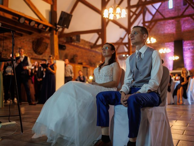 Le mariage de Valentin et Céline à La Louvière, Hainaut 36