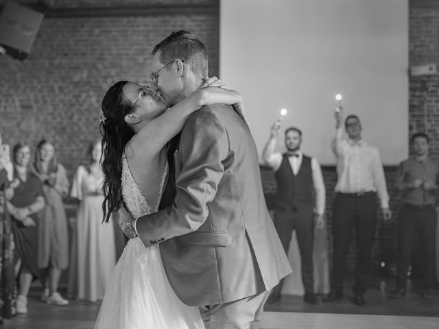 Le mariage de Valentin et Céline à La Louvière, Hainaut 44