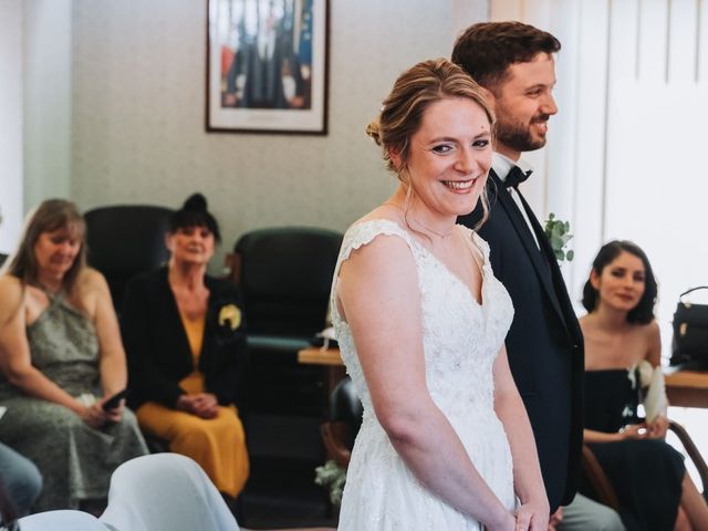 Le mariage de Simon et Claire à Salignac-Eyvigues, Dordogne 10
