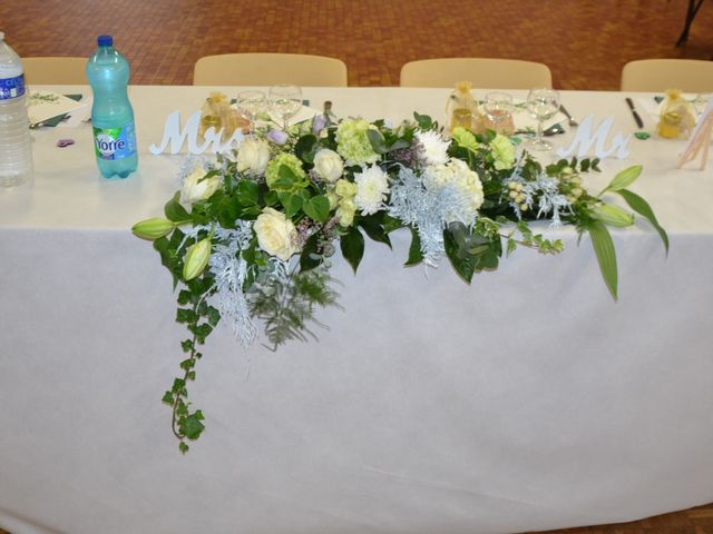 Le mariage de David et Cindy  à Farges-en-Septaine, Cher 9