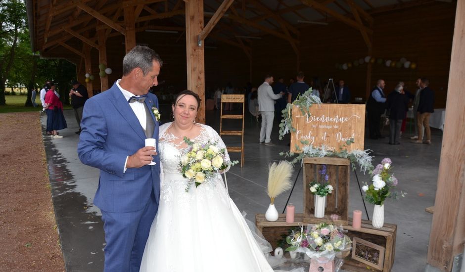 Le mariage de David et Cindy  à Farges-en-Septaine, Cher