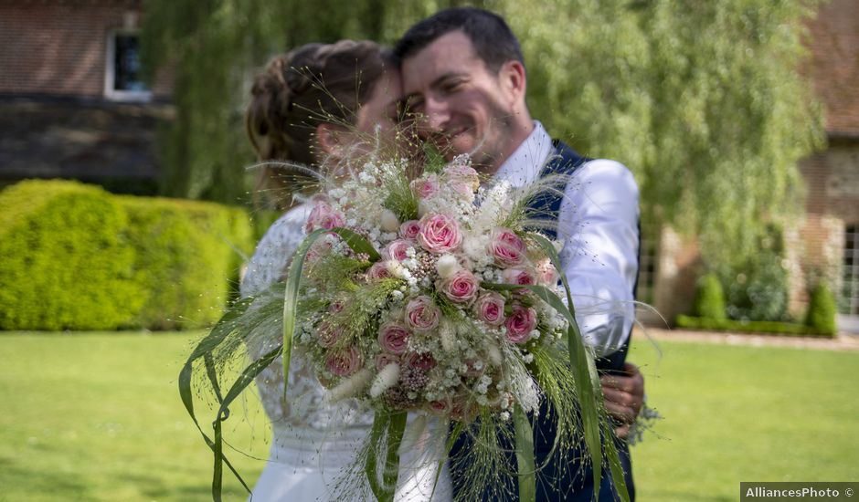 Le mariage de Florian et Axelle à Vandrimare, Eure
