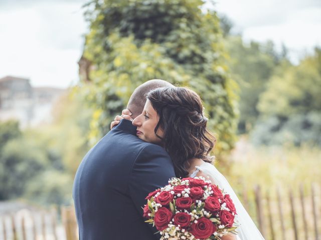 Le mariage de Romain et Angéla à Saintes, Charente Maritime 4