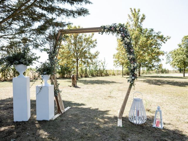 Le mariage de Adeline et Brice à Jaunay-Marigny, Vienne 10