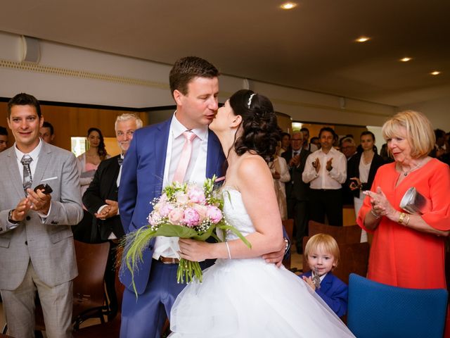 Le mariage de Sébastien et Anne Sophie à La Turballe, Loire Atlantique 10