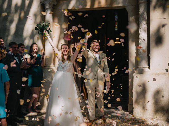 Le mariage de Antoine et Florence  à Paradou, Bouches-du-Rhône 2