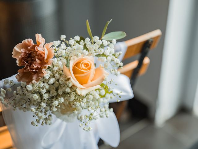 Le mariage de Cédric et Thabéa à Saint-Médard-d'Eyrans, Gironde 3