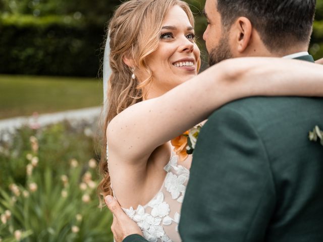 Le mariage de Cédric et Thabéa à Saint-Médard-d'Eyrans, Gironde 29