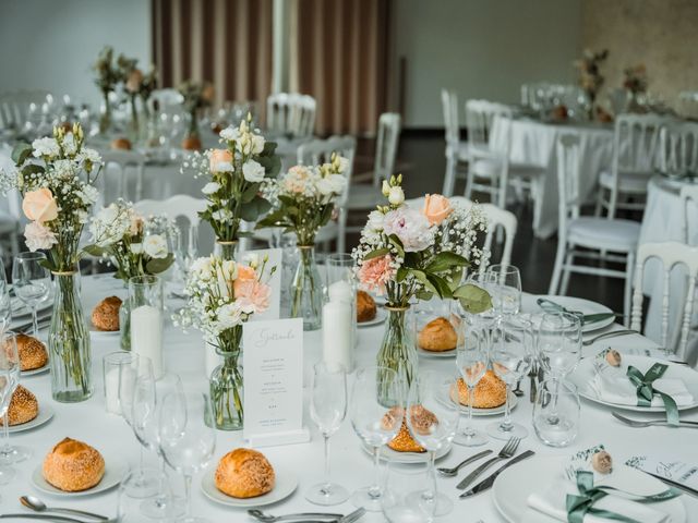 Le mariage de Cédric et Thabéa à Saint-Médard-d'Eyrans, Gironde 43