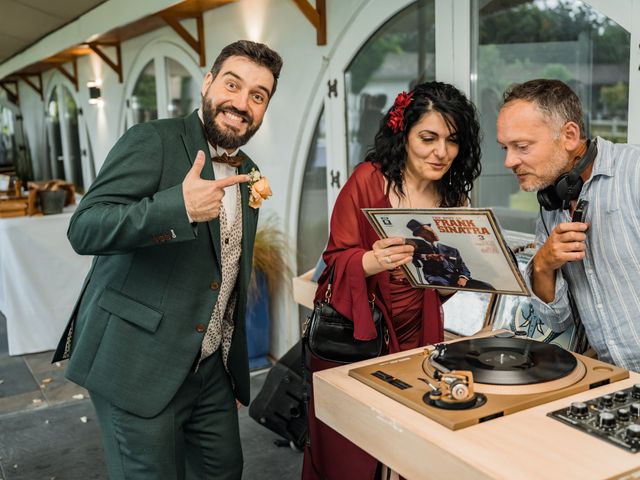 Le mariage de Cédric et Thabéa à Saint-Médard-d'Eyrans, Gironde 49
