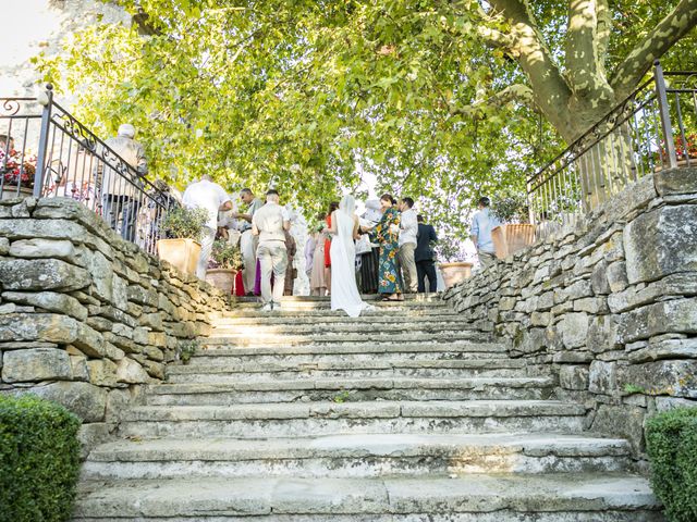 Le mariage de Anthony et Lucie à Lauris, Vaucluse 49