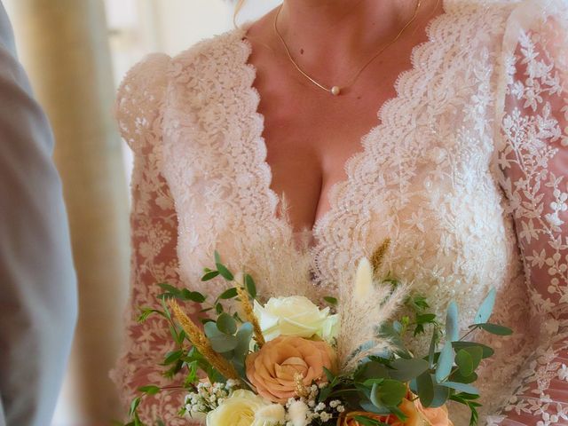 Le mariage de Etienne et Coralie à La Glacerie, Manche 15