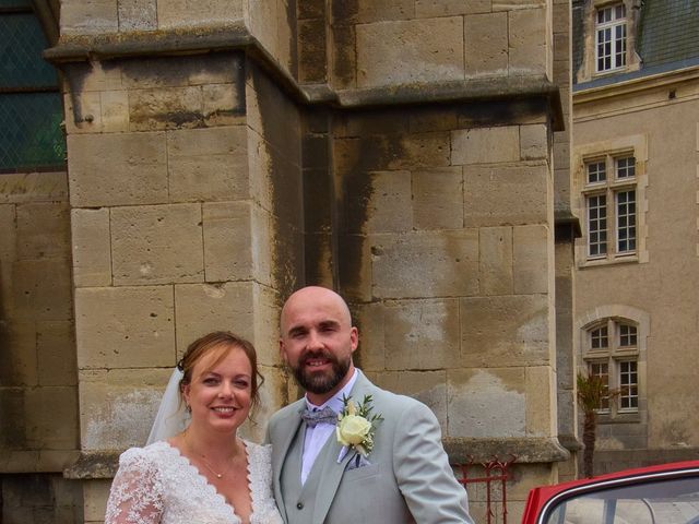 Le mariage de Etienne et Coralie à La Glacerie, Manche 17