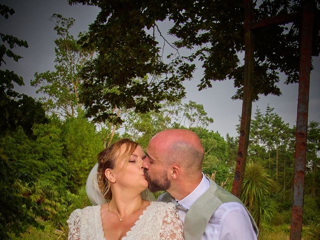 Le mariage de Etienne et Coralie à La Glacerie, Manche 25
