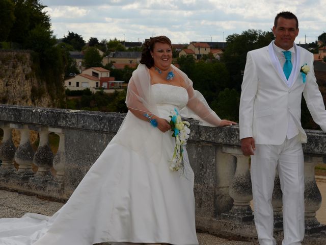 Le mariage de Emmanuel et Laetitia à Thouars, Deux-Sèvres 12