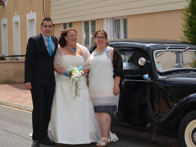 Le mariage de Emmanuel et Laetitia à Thouars, Deux-Sèvres 23