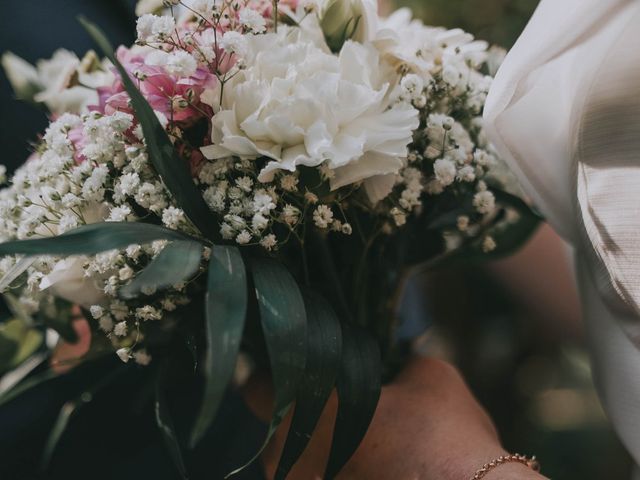 Le mariage de Valentine et Paul à Fanjeaux, Aude 60