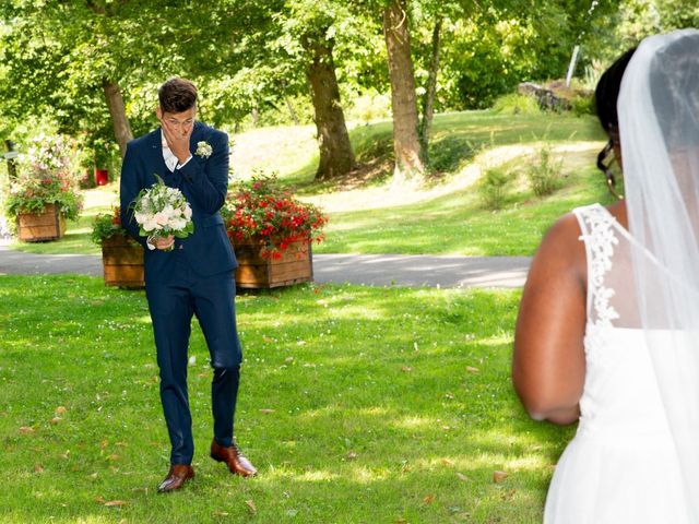 Le mariage de Romain et Naomie à Fresneaux-Montchevreuil, Oise 7