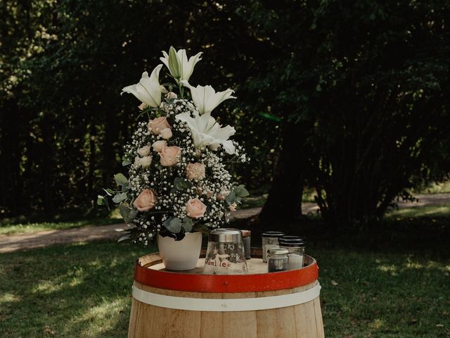 Le mariage de Cédric  et Émilie  à Marey-lès-Fussey, Côte d&apos;Or 18