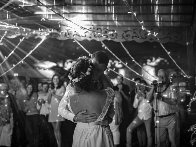 Le mariage de Jean-Baptiste et Charlène à Roanne, Loire 77