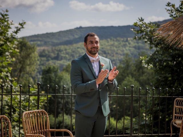 Le mariage de Romain et Charlotte à Beaujeu, Alpes-de-Haute-Provence 74