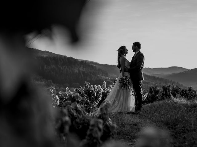 Le mariage de Romain et Charlotte à Beaujeu, Alpes-de-Haute-Provence 121