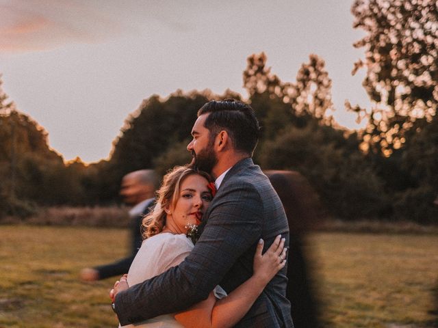 Le mariage de Pierre Jean et Morgane à Saint-Pierre-des-Échaubrognes, Deux-Sèvres 4