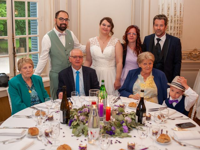 Le mariage de Joel et Elise à Bron, Rhône 14