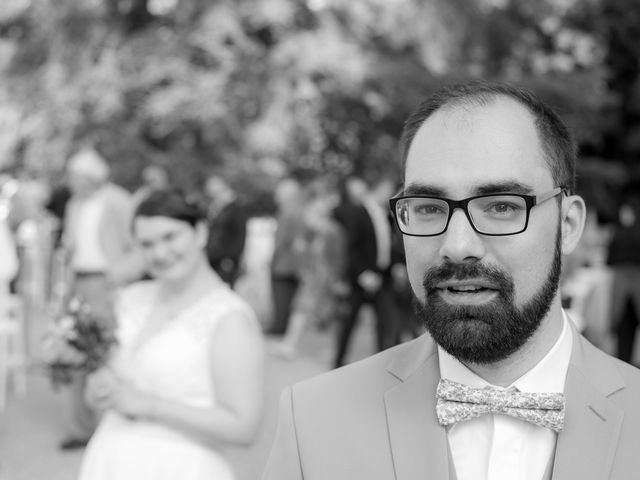 Le mariage de Joel et Elise à Bron, Rhône 27