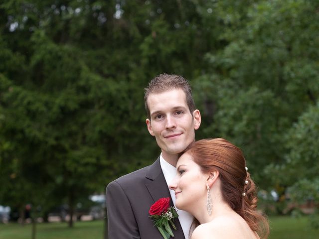 Le mariage de Julien et Audrey à Mantes-la-Ville, Yvelines 15