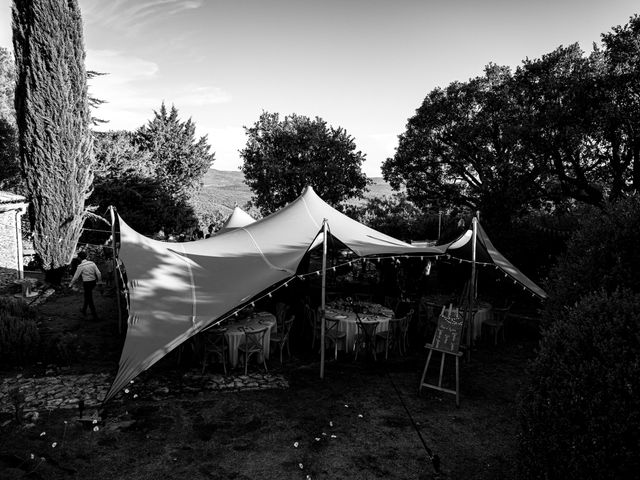 Le mariage de Aymeric et Alice à Monieux, Vaucluse 16