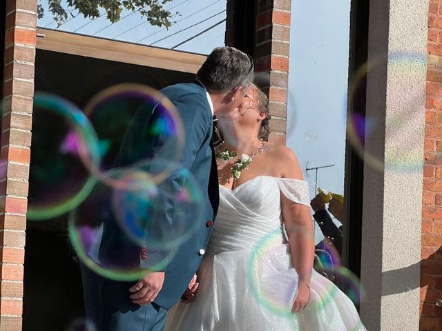 Le mariage de Jean Baptiste  et Christelle  à La Ferté-Saint-Aubin, Loiret 1