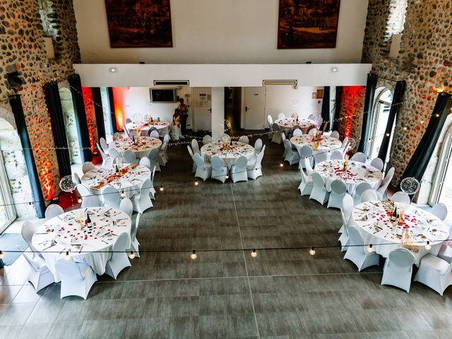 Le mariage de Adrien et Alexandra à Lussas, Ardèche 19