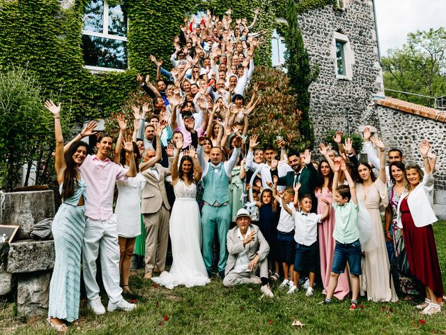 Le mariage de Adrien et Alexandra à Lussas, Ardèche 21