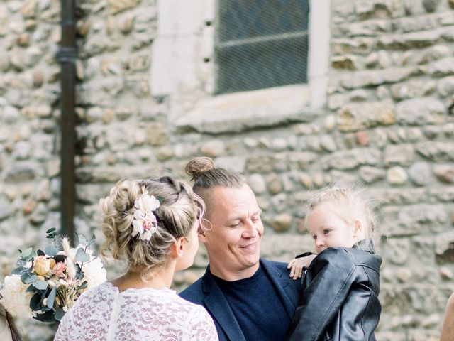 Le mariage de Emmeline et Alice à Polliat, Ain 9