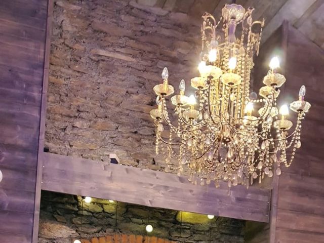 Le mariage de Ravalison  et Tahiana à Saint-Étienne, Loire 3