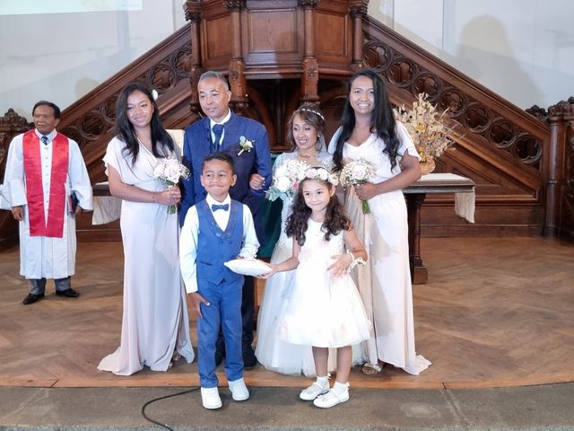 Le mariage de Ravalison  et Tahiana à Saint-Étienne, Loire 10