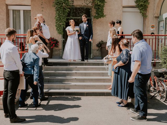 Le mariage de Marine et Bohdan à Châteauneuf-Val-Saint-Donat, Alpes-de-Haute-Provence 10
