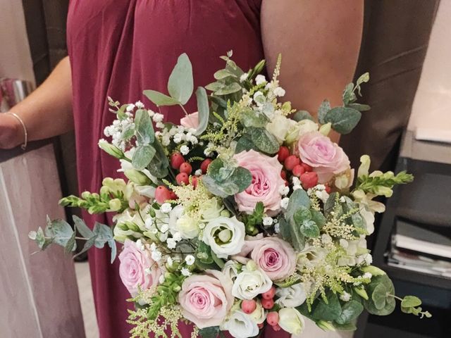 Le mariage de Tiffanie et Florian à Sainte-Escobille, Essonne 4