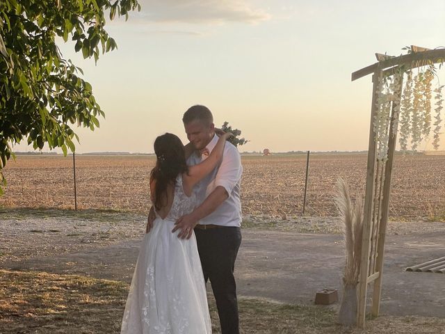 Le mariage de Tiffanie et Florian à Sainte-Escobille, Essonne 5