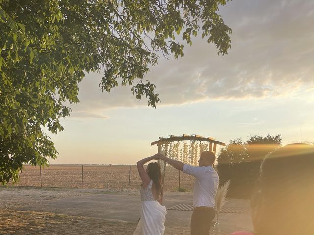 Le mariage de Tiffanie et Florian à Sainte-Escobille, Essonne 7