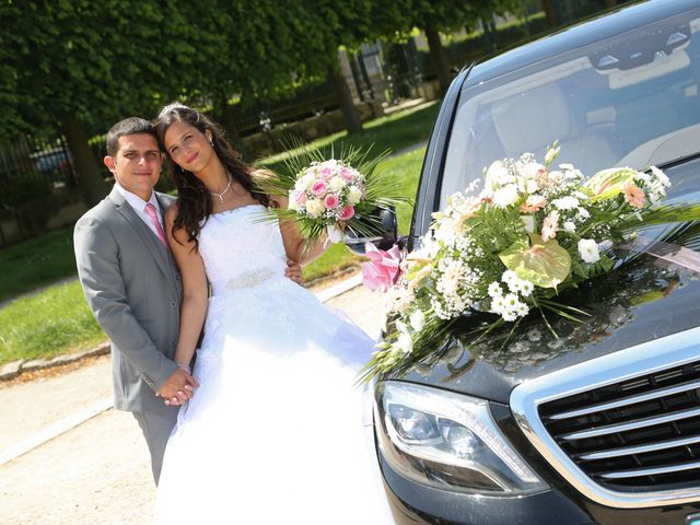 Le mariage de Stéphane et Sandra à La Villeneuve-en-Chevrie, Yvelines 29