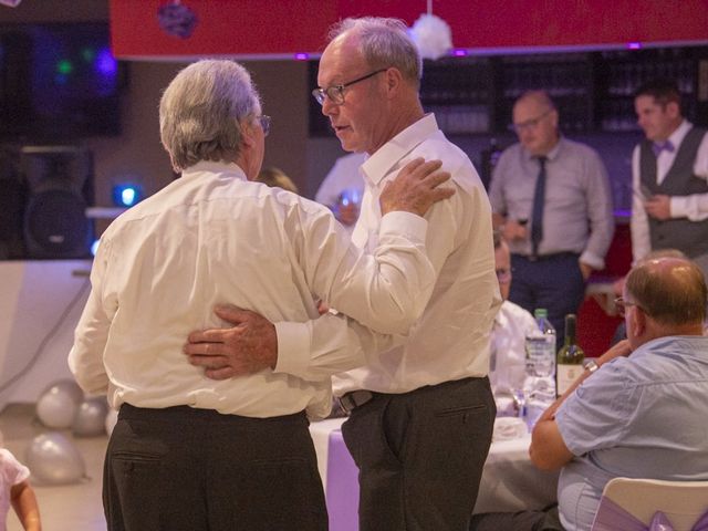 Le mariage de Michael et Cathy à Villers-Outréaux, Nord 144